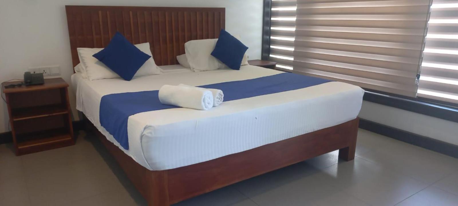 J7 Villaj Resort 트링코말리 외부 사진